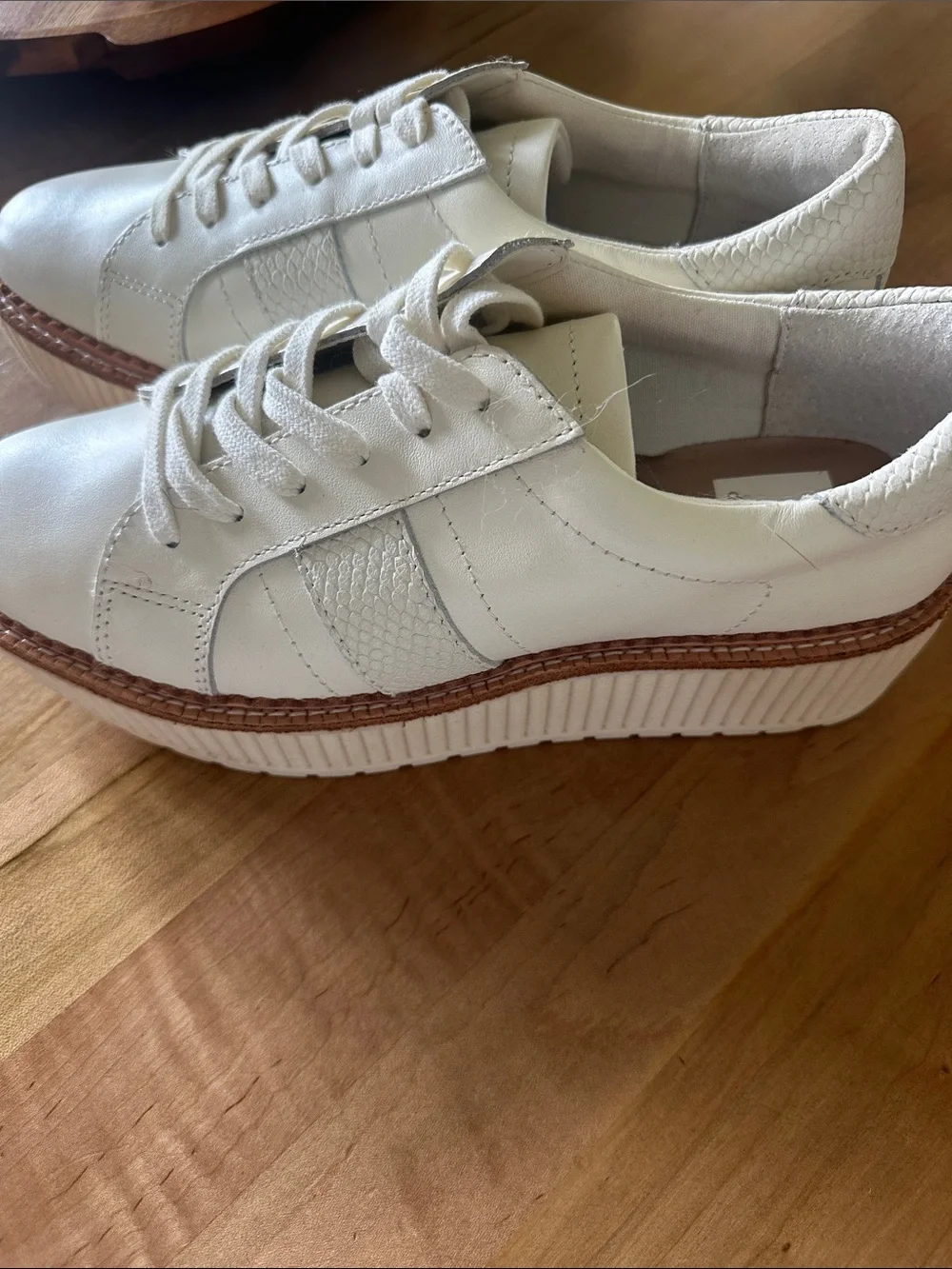Dolce Vita Cream-White Low-Top Leather Sneakers with Brown Trim